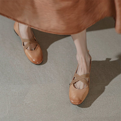 Elegantní a detailní podpůrné letní boty
