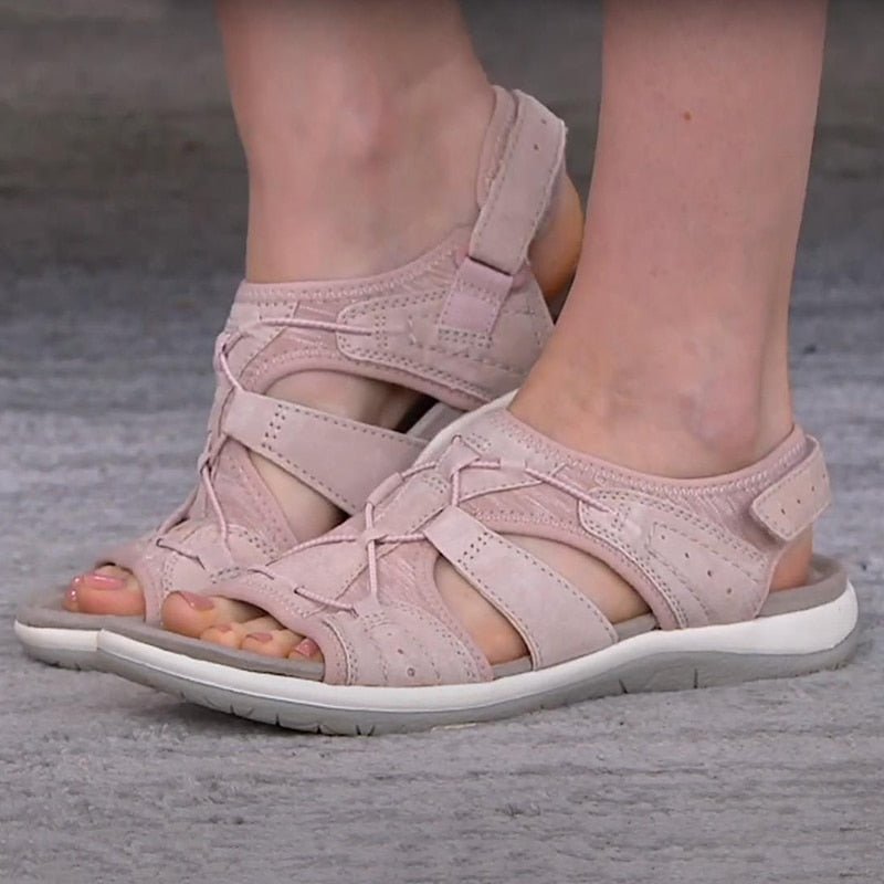 Elegantní a detailní podpůrné letní boty