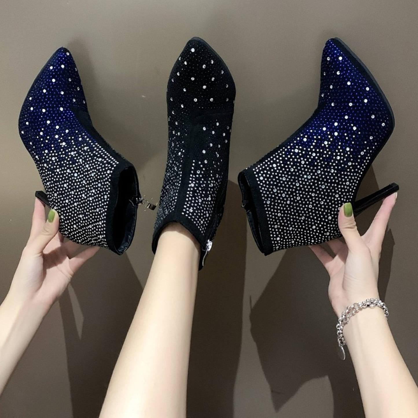 Elegantní a detailní podpůrné letní boty
