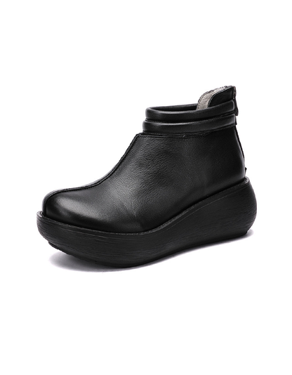 Elegantní a detailní podpůrné letní boty