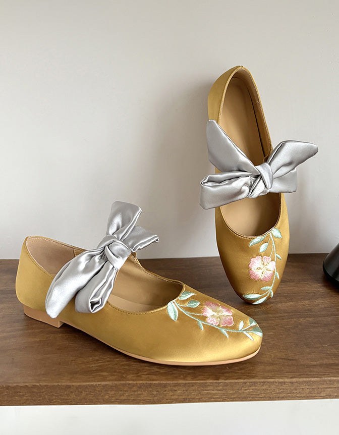 Elegantní a detailní podpůrné letní boty Flats