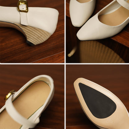 Elegantní a detailní podpůrné letní podpatky