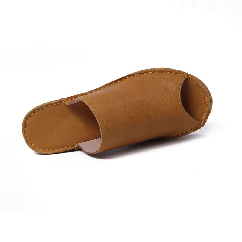 Moderní a podpůrné ortopedické letní sandály