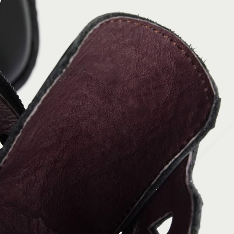Elegantní a detailní podpůrné letní boty