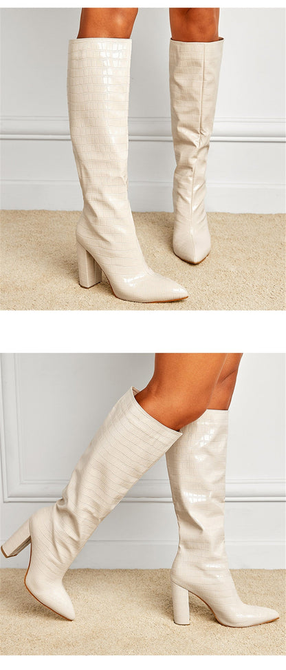 Elegantní a detailní podpůrné letní boty