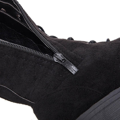 Elegantní a detailní podpůrné boty