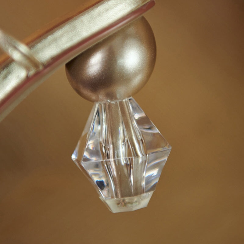 Elegantní a podpůrné ortopedické letní sandály