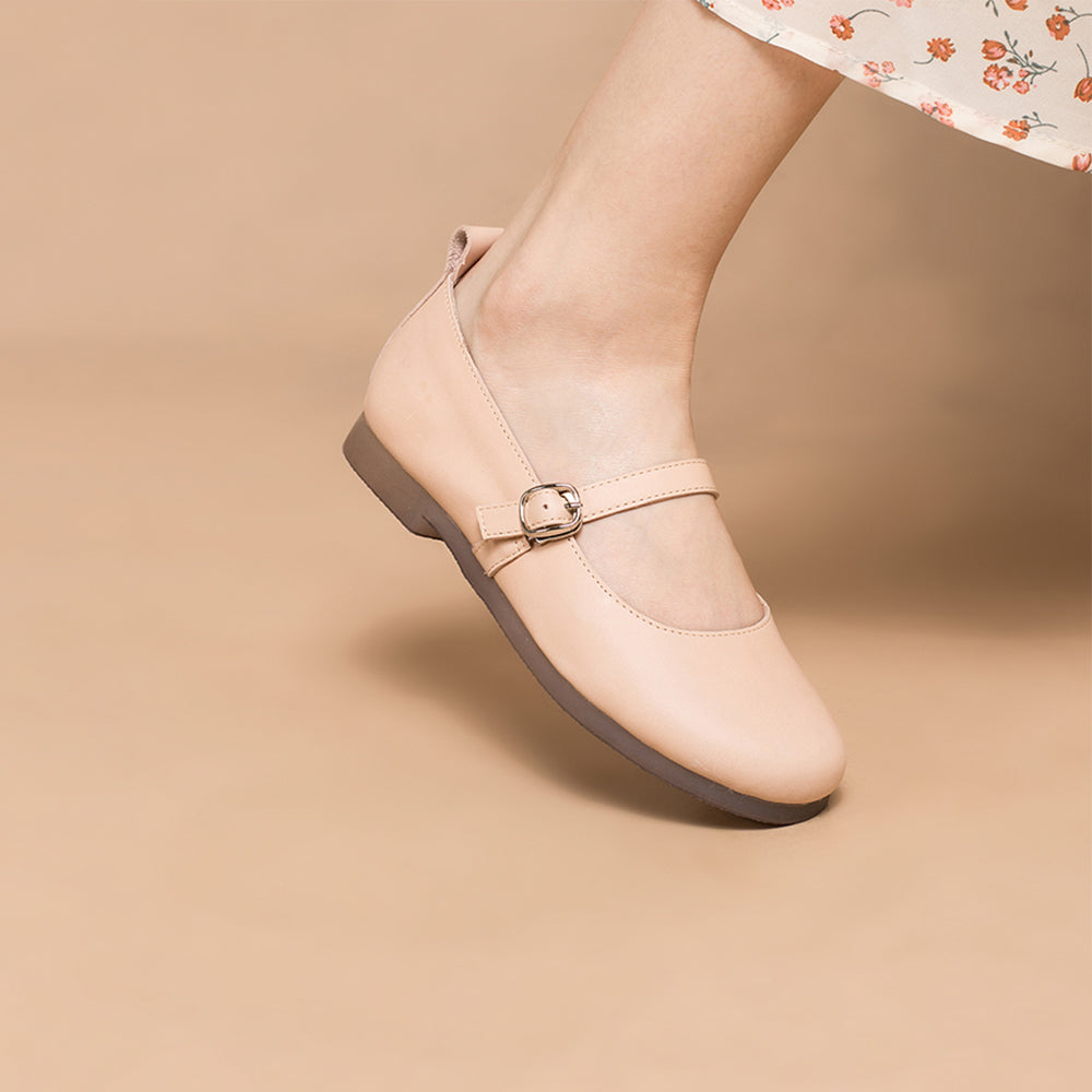 Elegantní a detailní podpůrné letní boty Flats