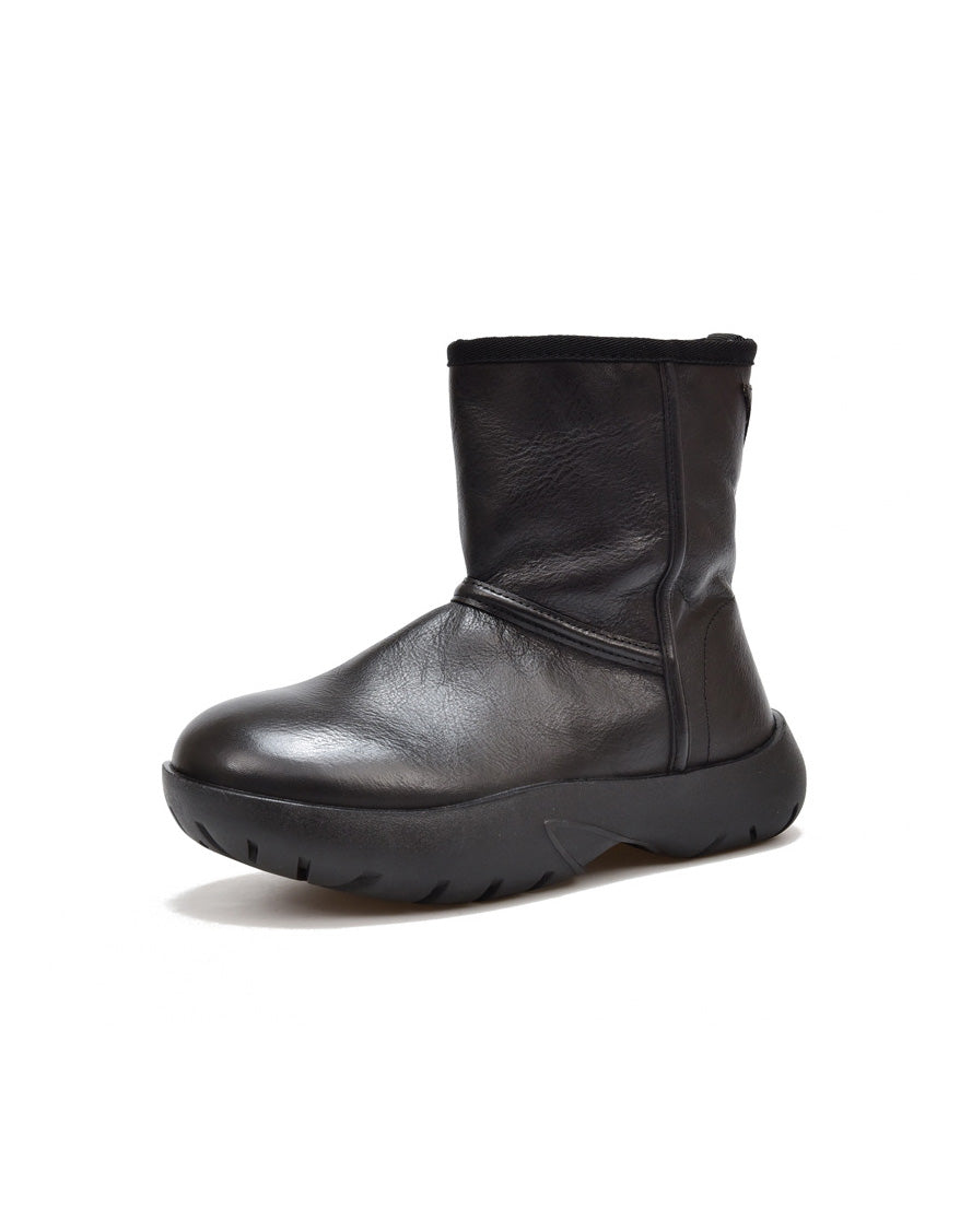 Elegantní a detailní podpůrné zimní boty