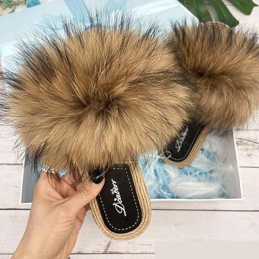 Elegantní a detailní podpůrné letní skluzavky